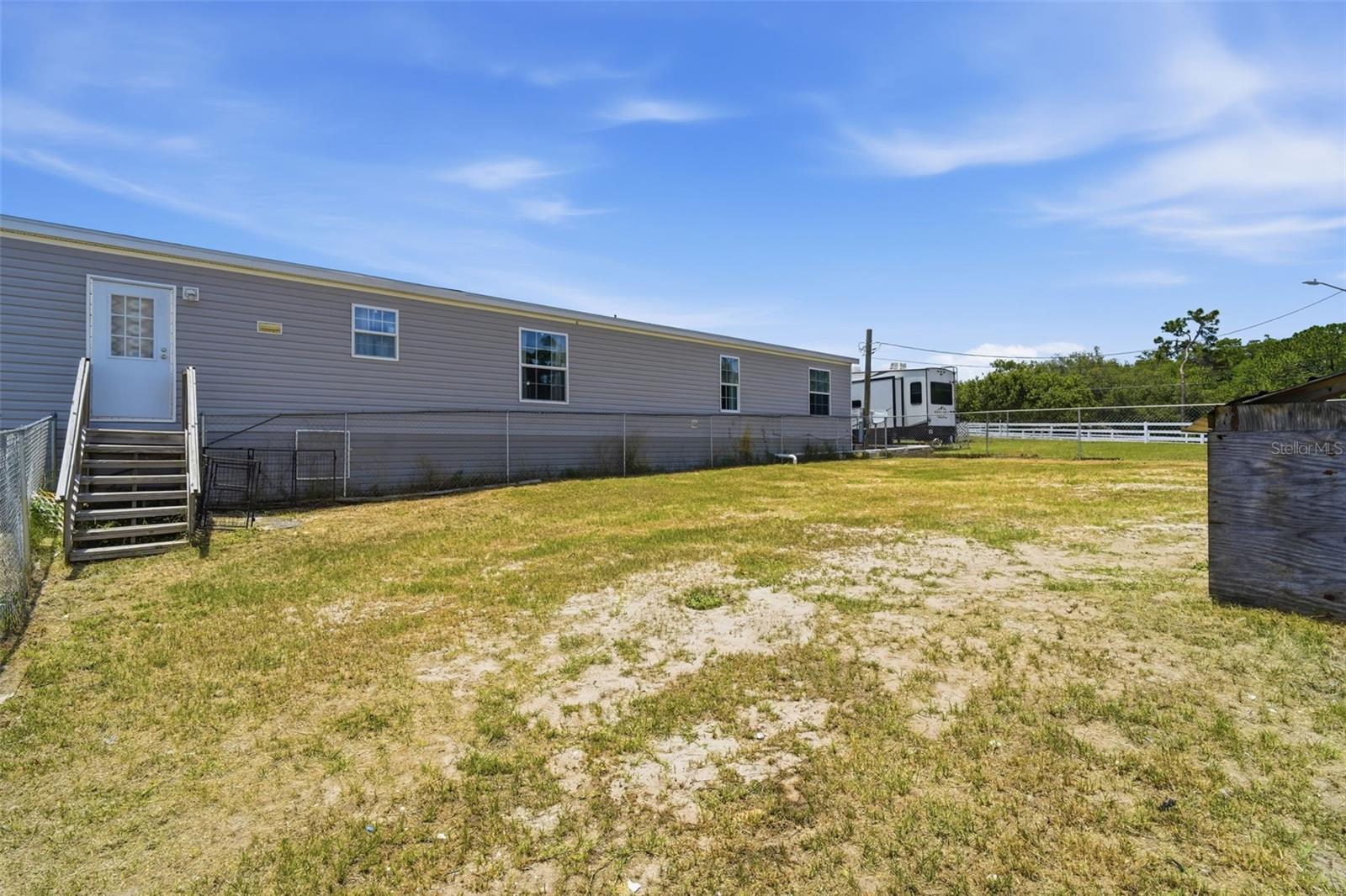 7242 Black Rd Property Photo 6