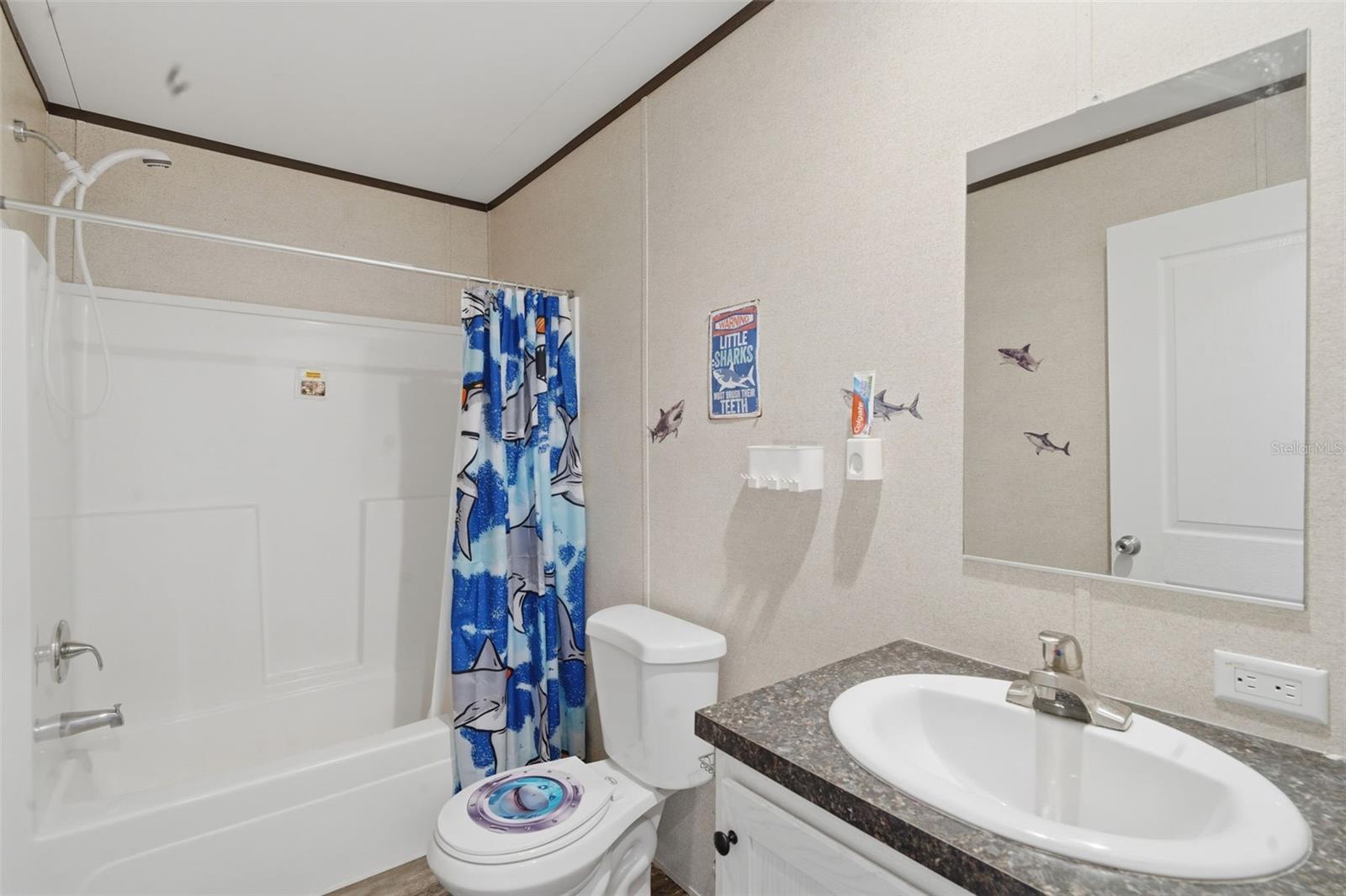7242 Black Rd Property Photo 17