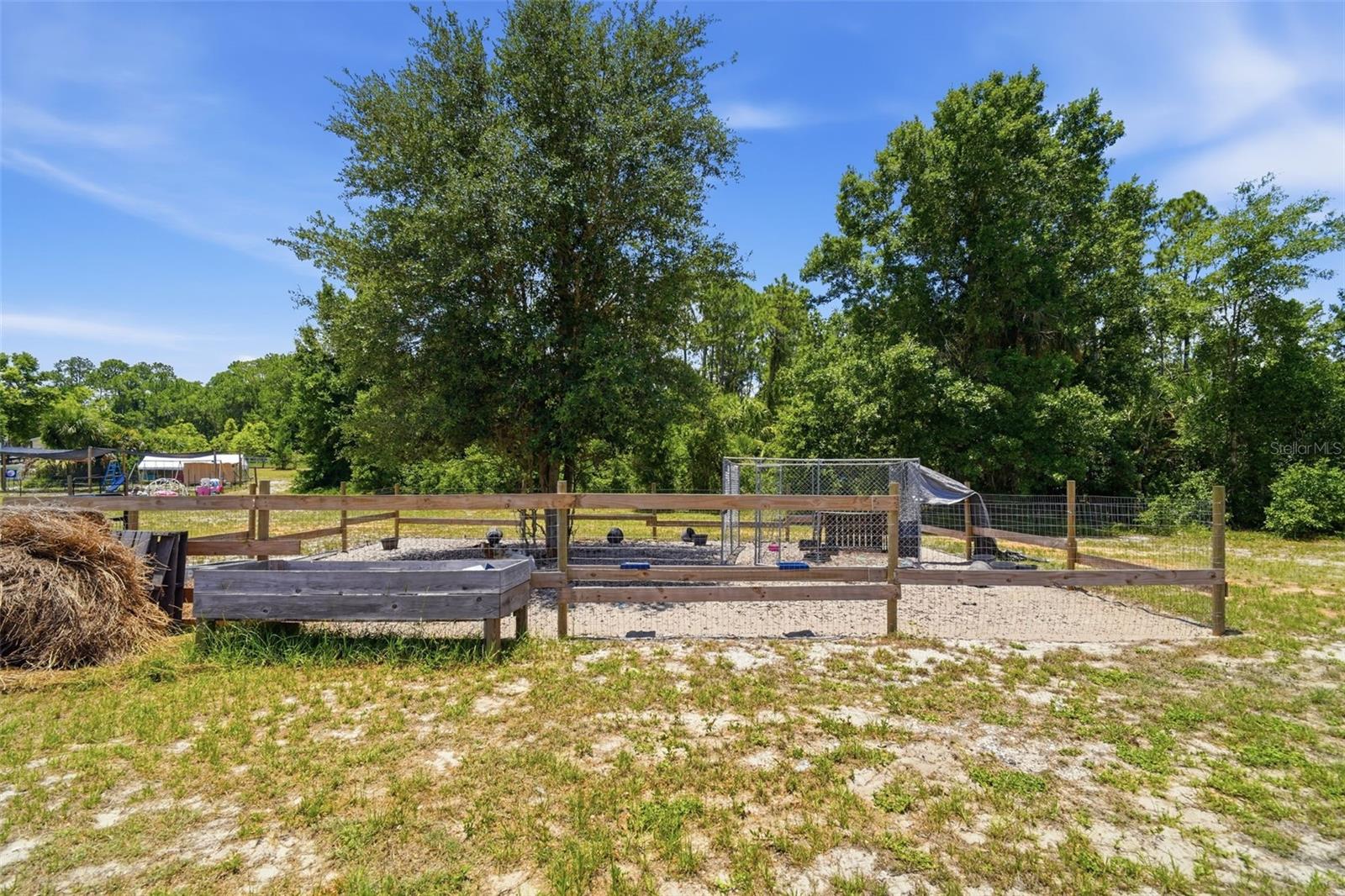7242 Black Rd Property Photo 23