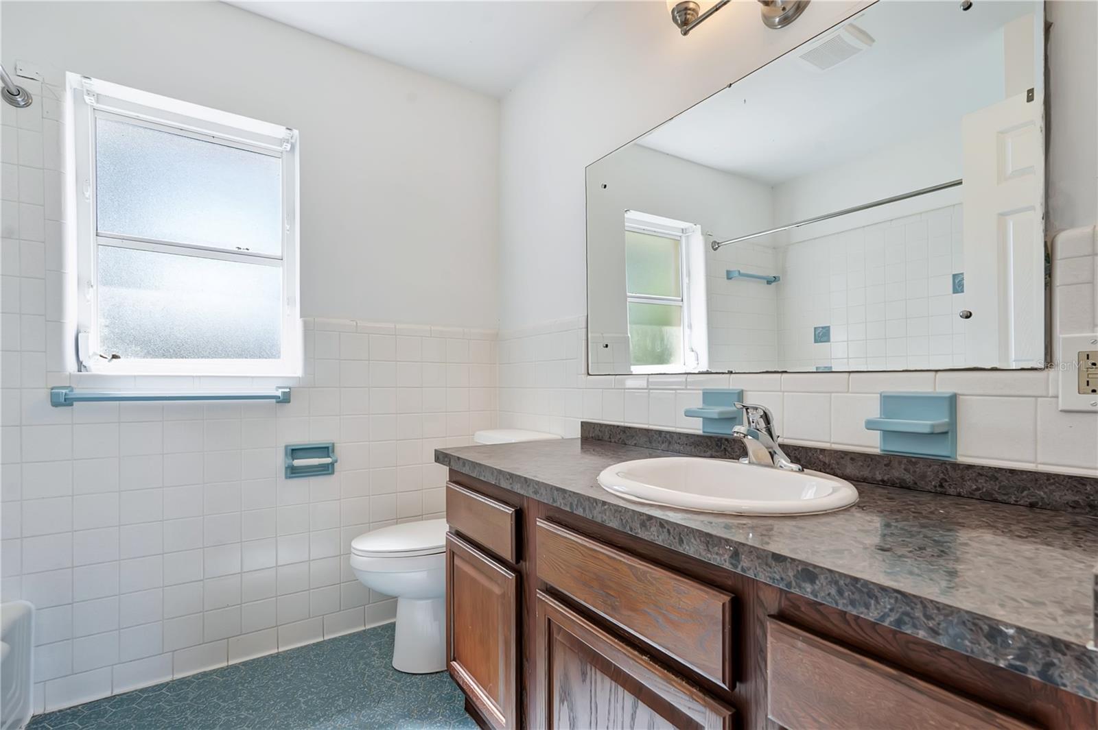 5725 Padgett Cir Property Photo 24
