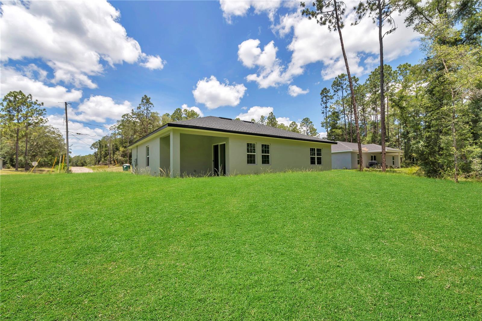 219 E Caldwell Dr Property Photo 40