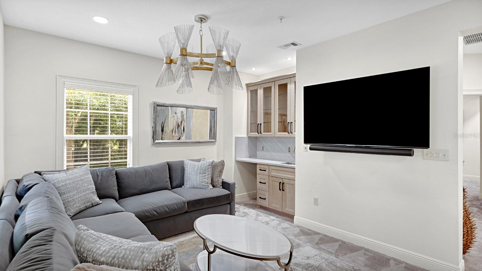 1223 Country Club Oaks Cir Property Photo 14
