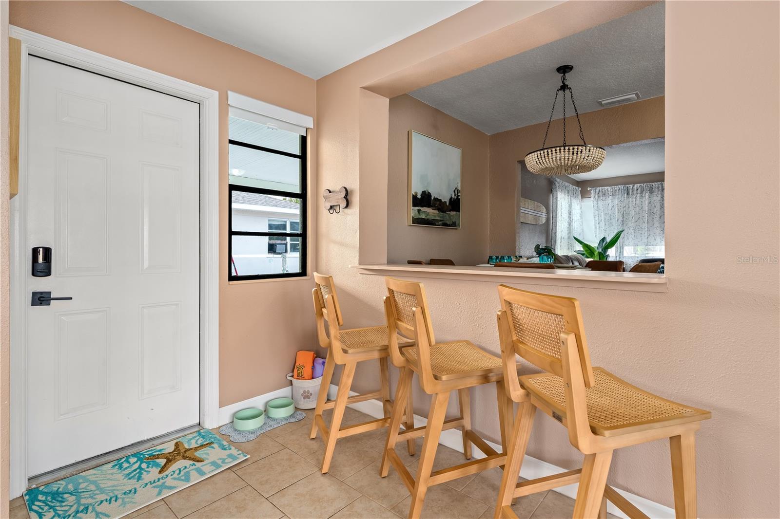 1225 Grove St Property Photo 11