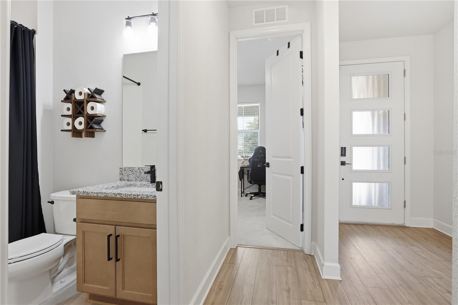 2784 Park Ridge St Property Photo 27