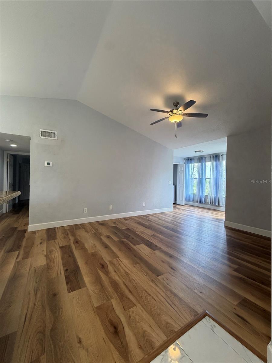 5168 Conroy Rd #28 Property Photo 3