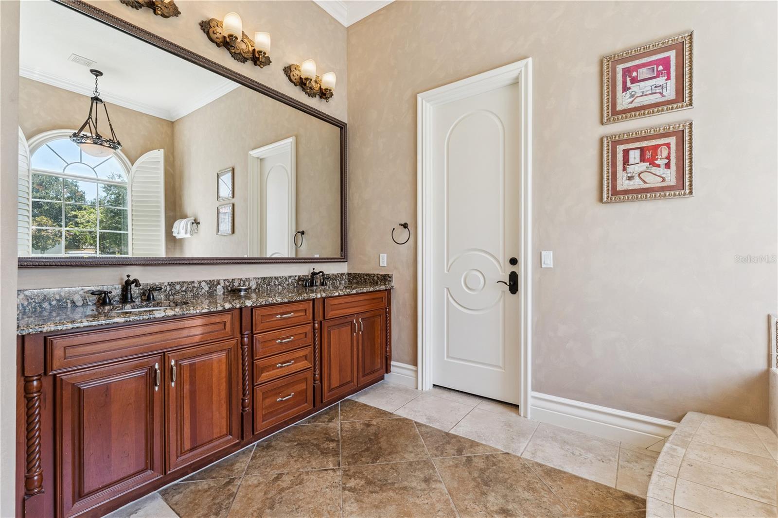 7438 Gathering Ct Property Photo 26