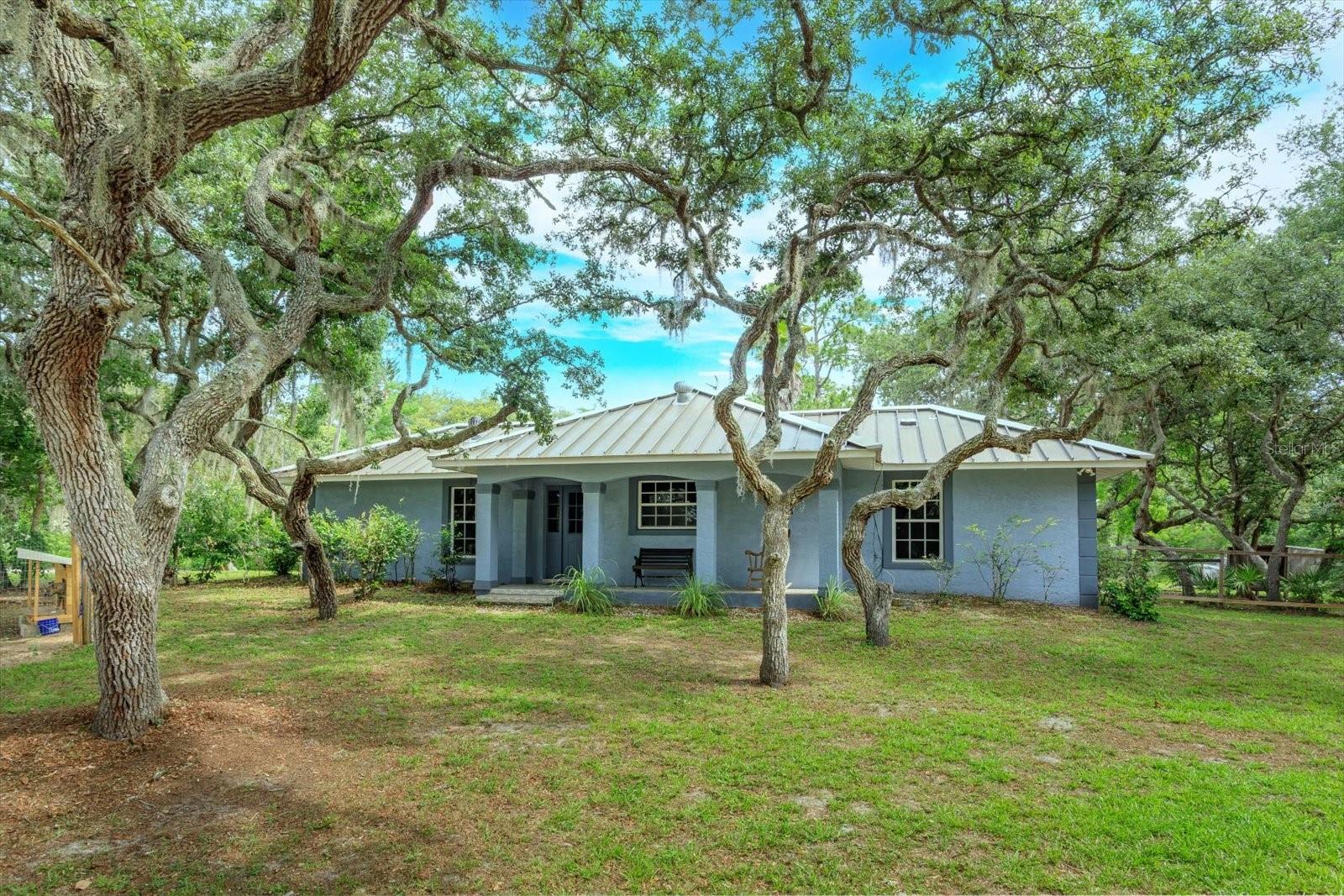 17249 Holly Ct Property Photo 1