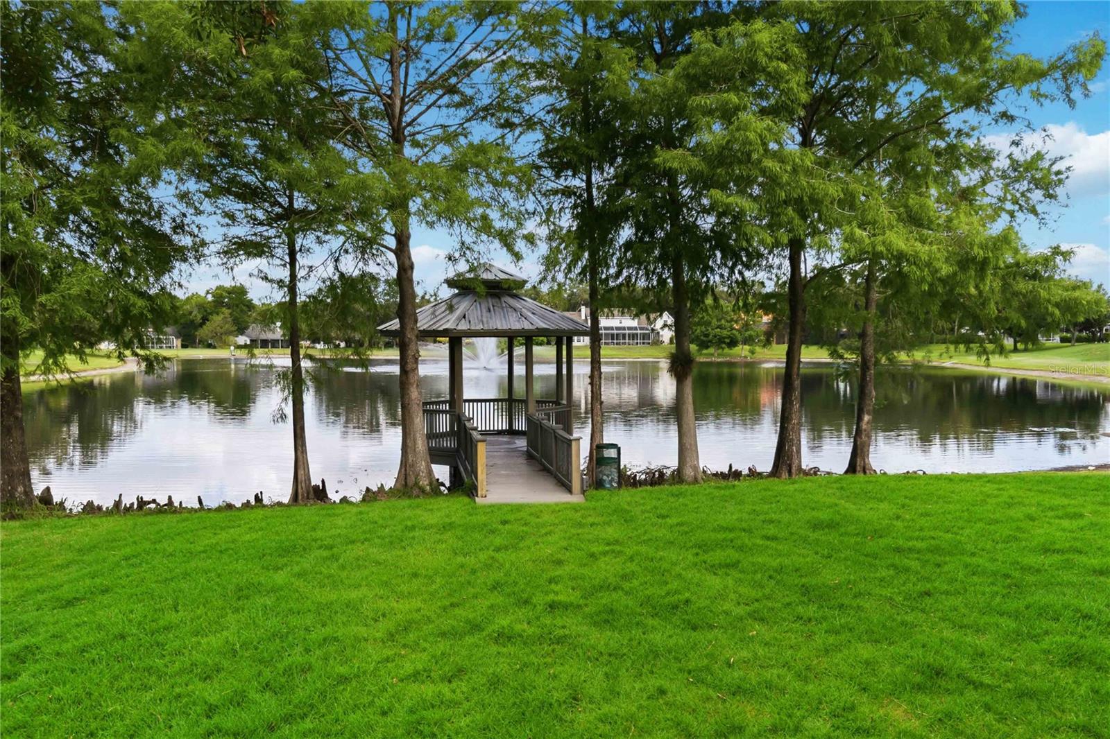1572 Hunters Stand Run Property Photo 31
