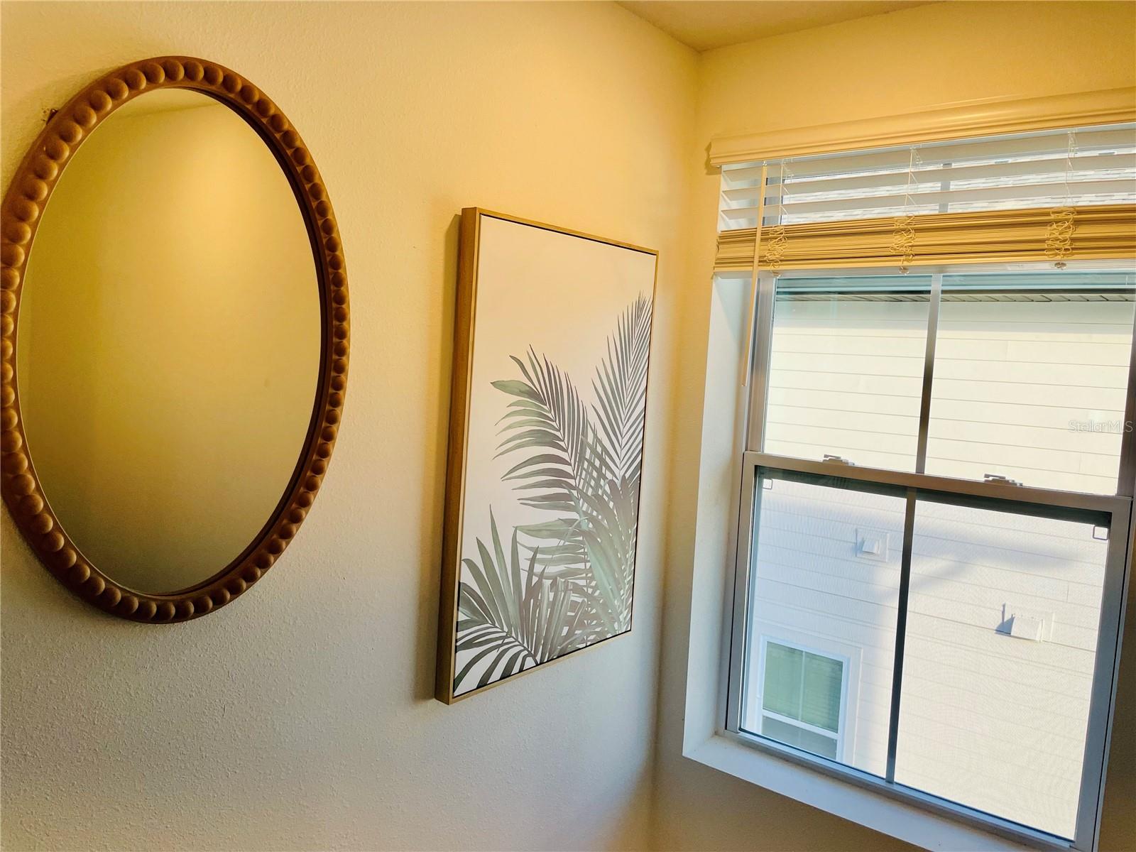O6415042 Property Photo 17
