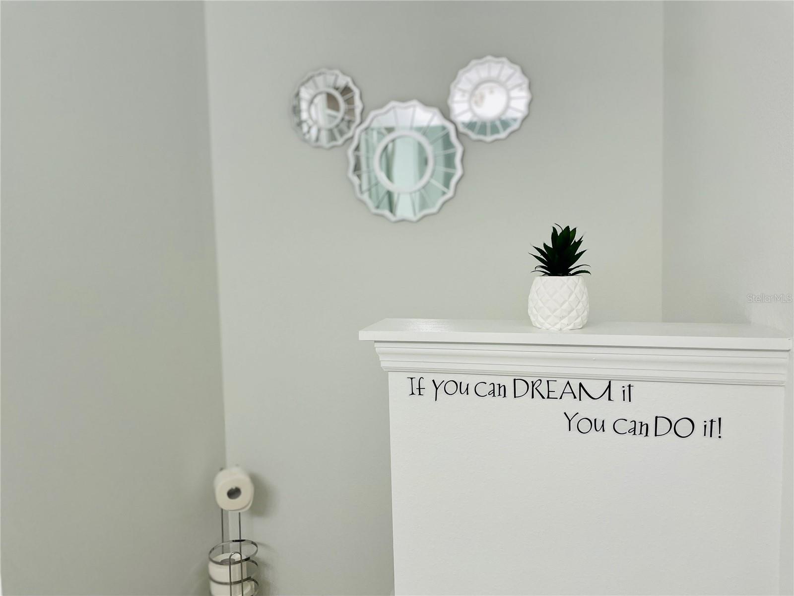 O6415042 Property Photo 28