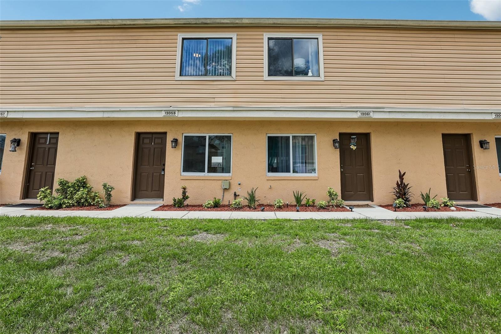 12057 Tift Cir Property Photo 4