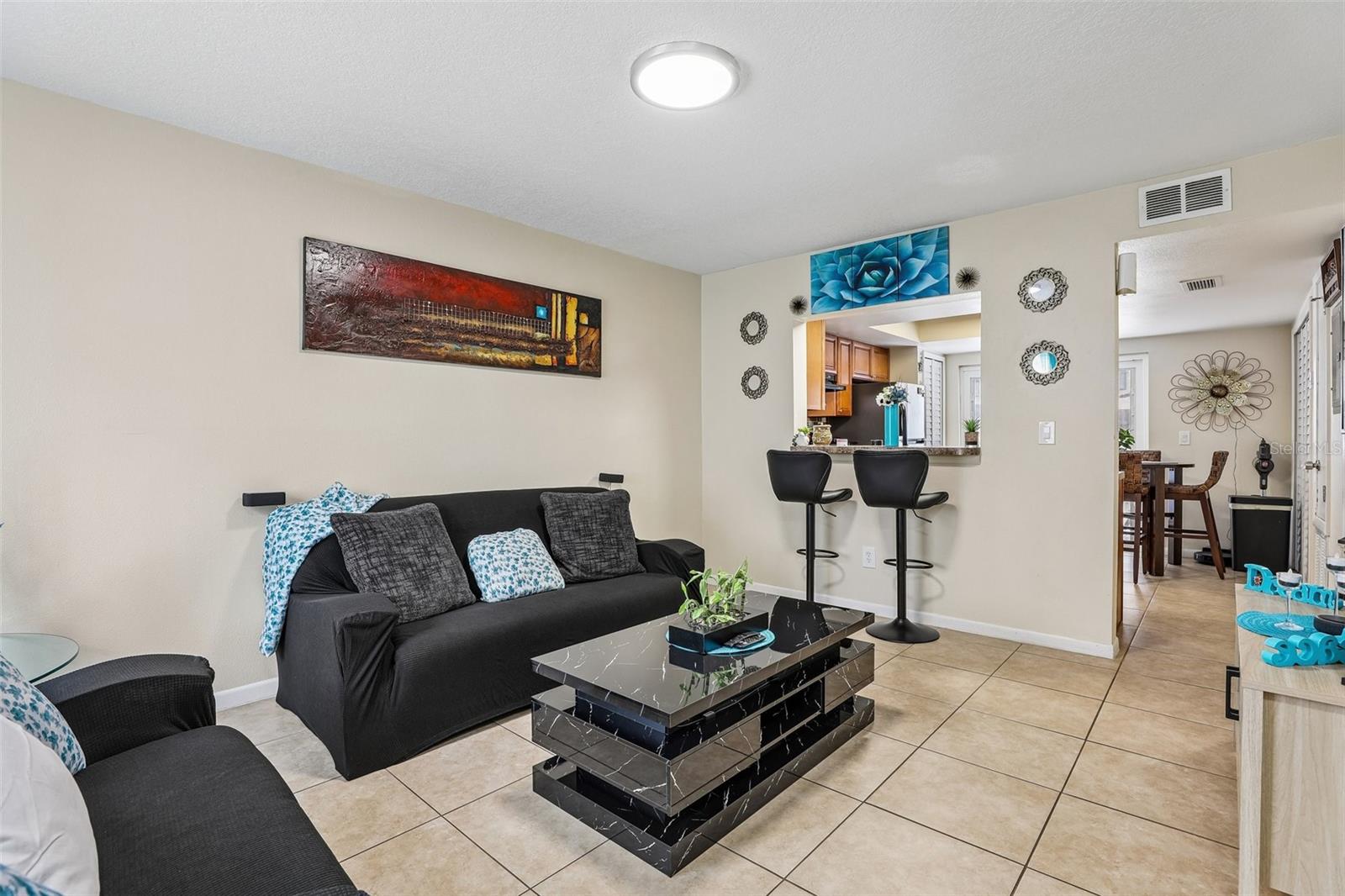 12057 Tift Cir Property Photo 7