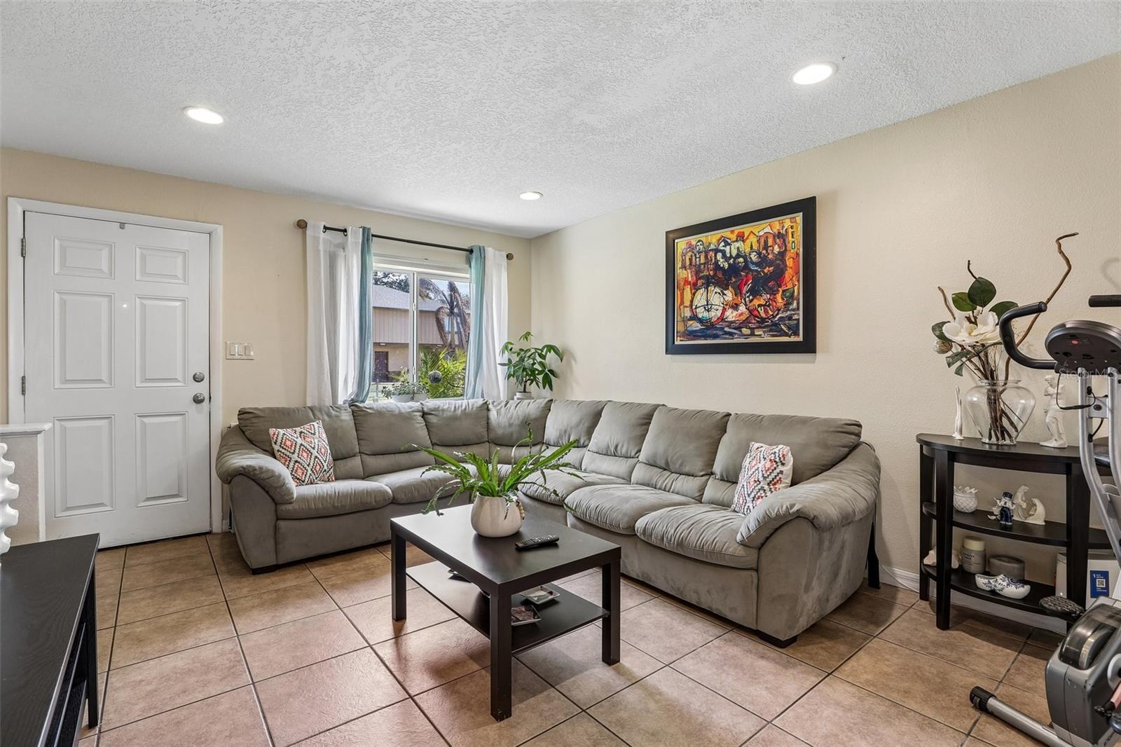 12057 Tift Cir Property Photo 12