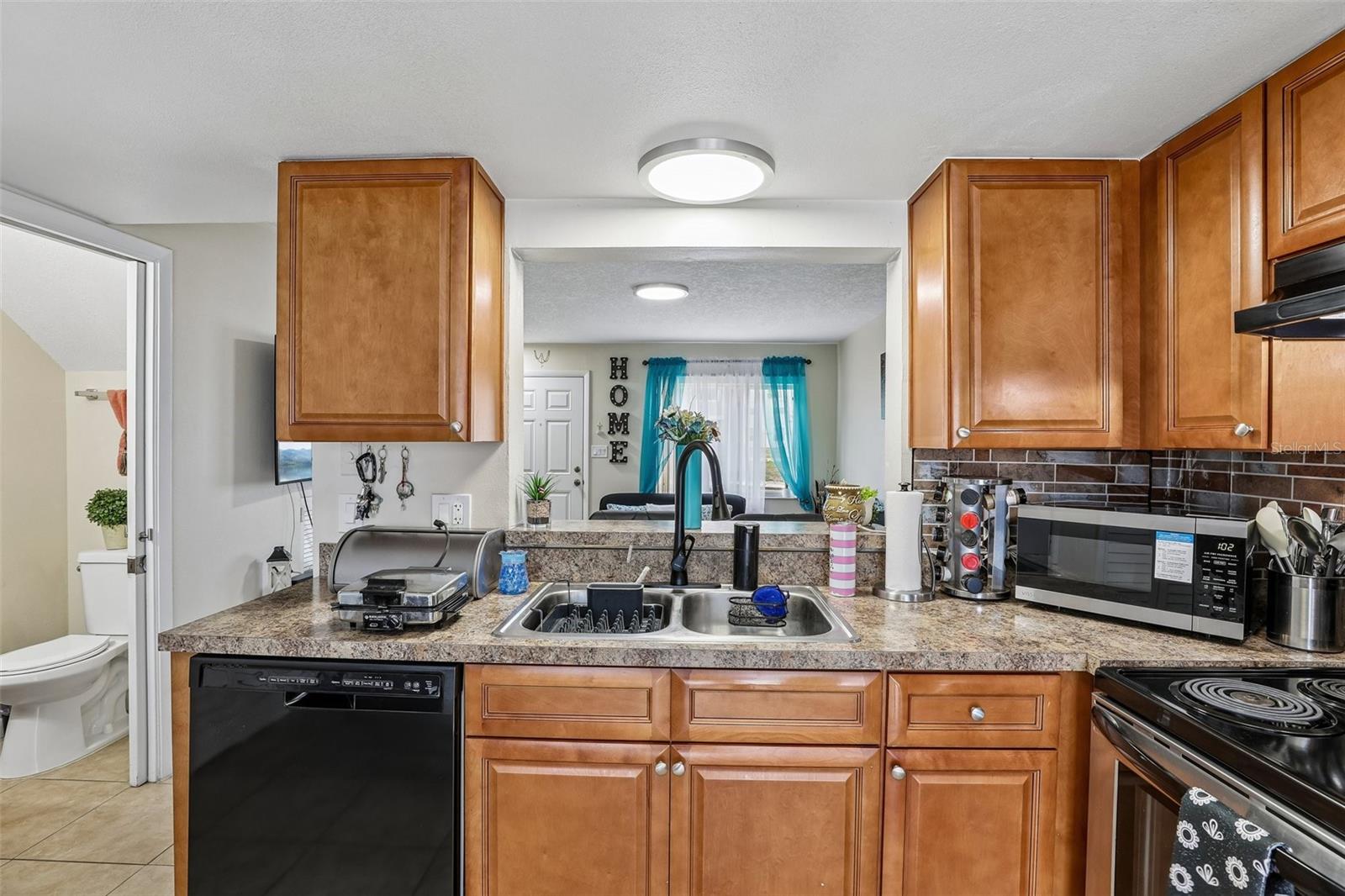 12057 Tift Cir Property Photo 16