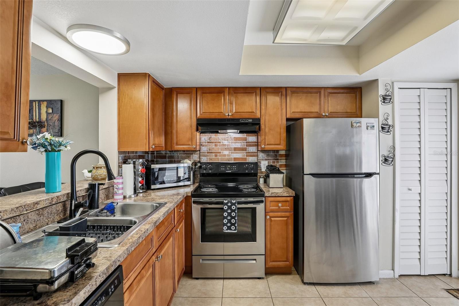 12057 Tift Cir Property Photo 17