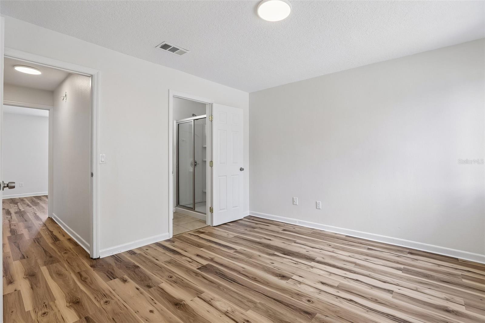 12057 Tift Cir Property Photo 28