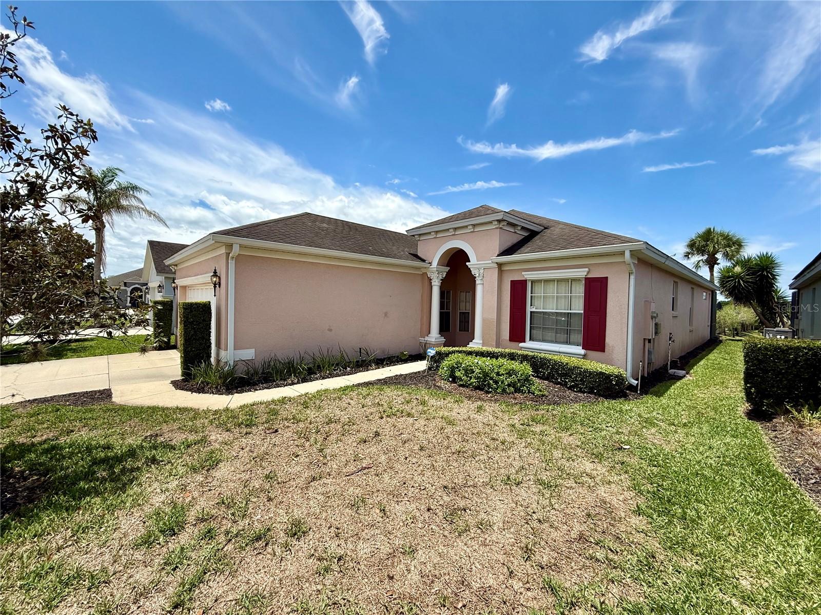 113 Plumoso Loop Property Photo 3
