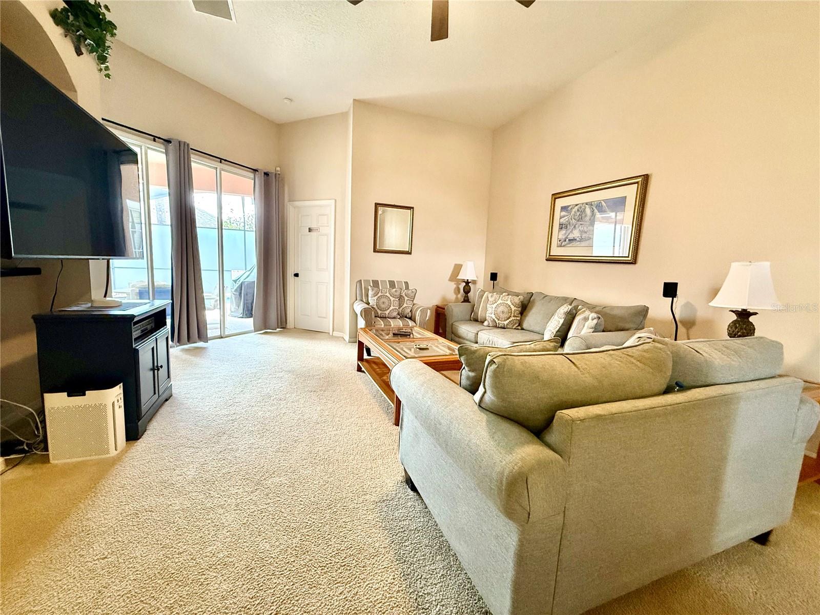 113 Plumoso Loop Property Photo 13
