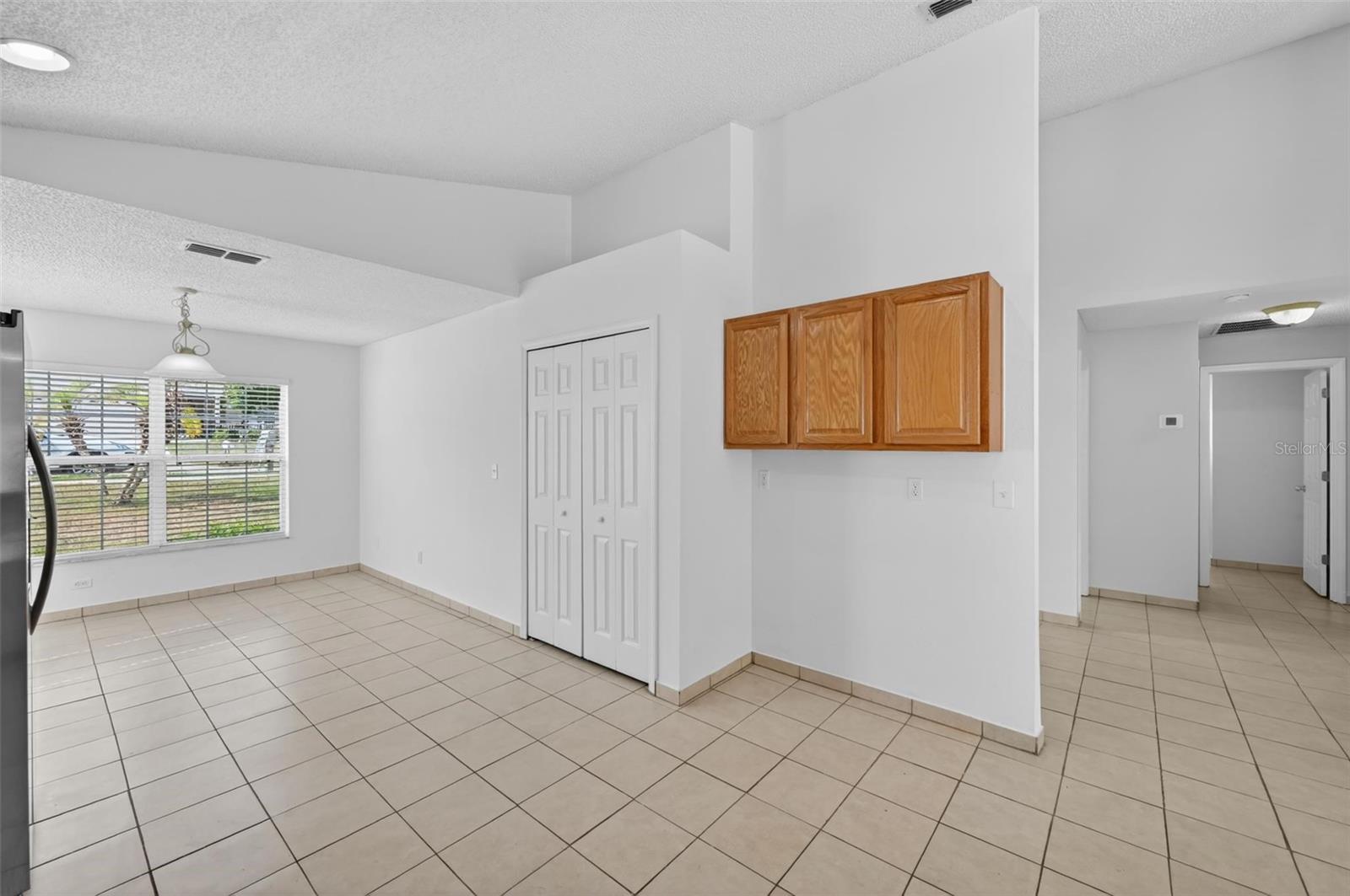 2041 Newtown Rd Property Photo 18