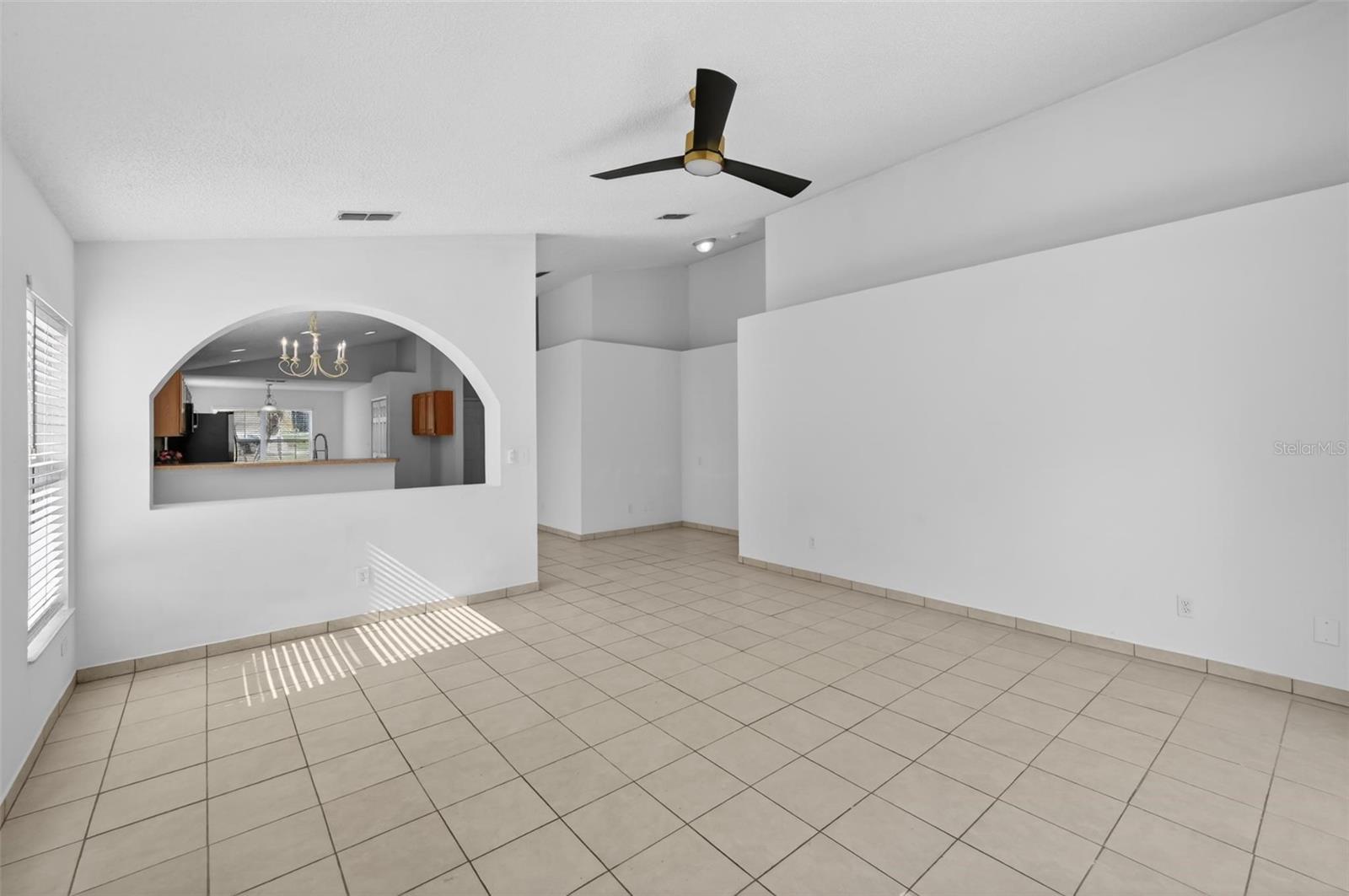 2041 Newtown Rd Property Photo 21