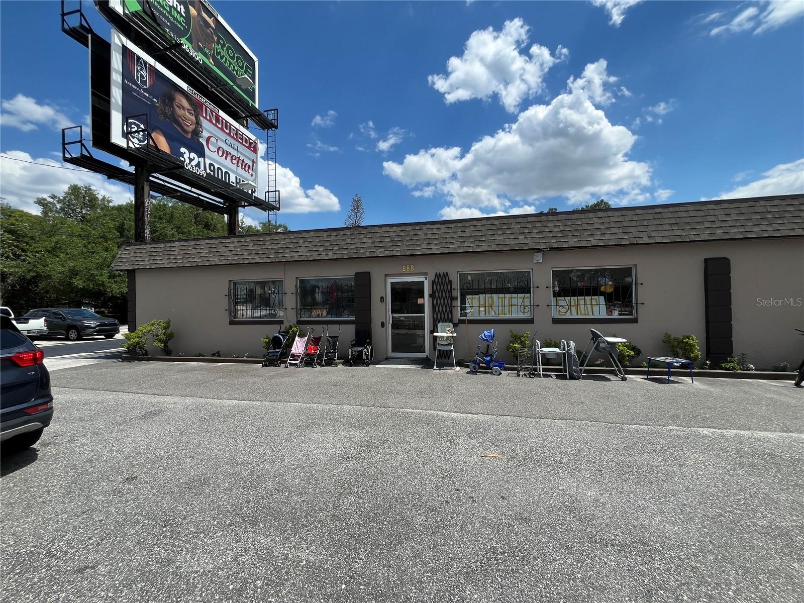 884 E MICHIGAN ST