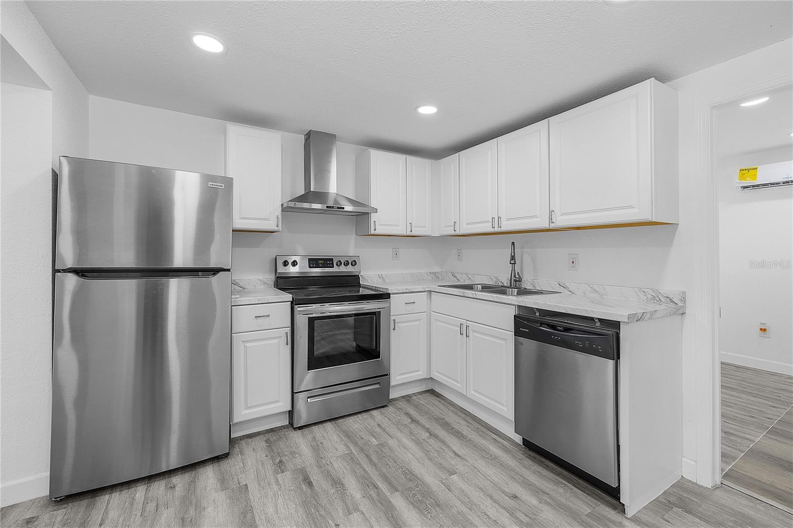 57 Cabana Ave Property Photo 15