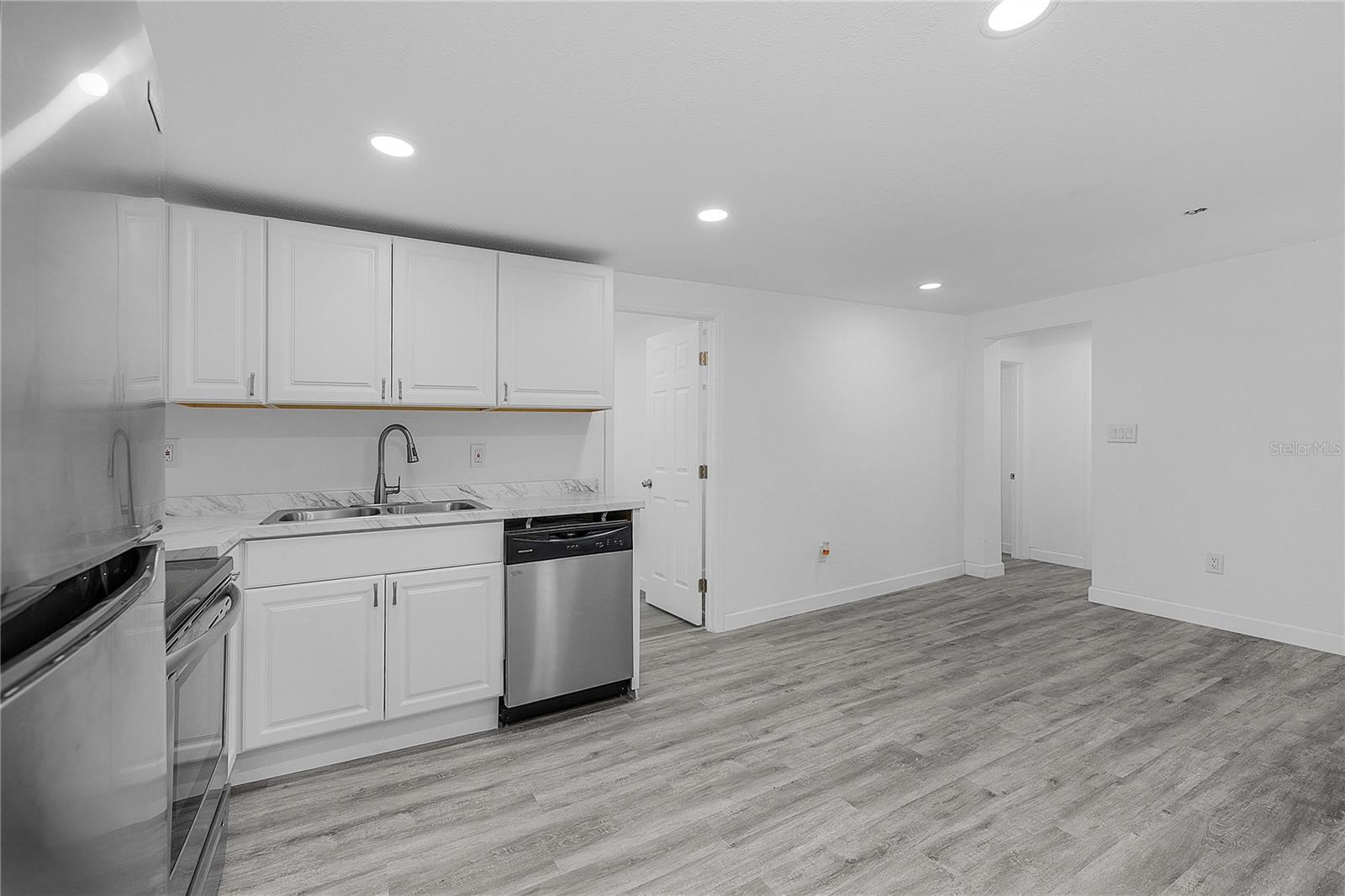 57 Cabana Ave Property Photo 16