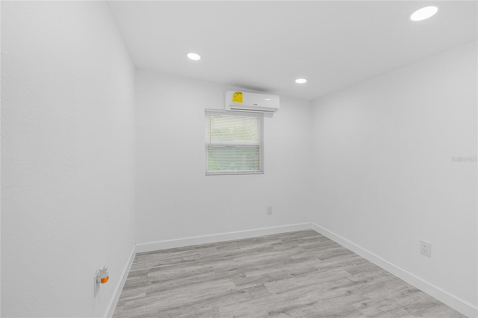 57 Cabana Ave Property Photo 28