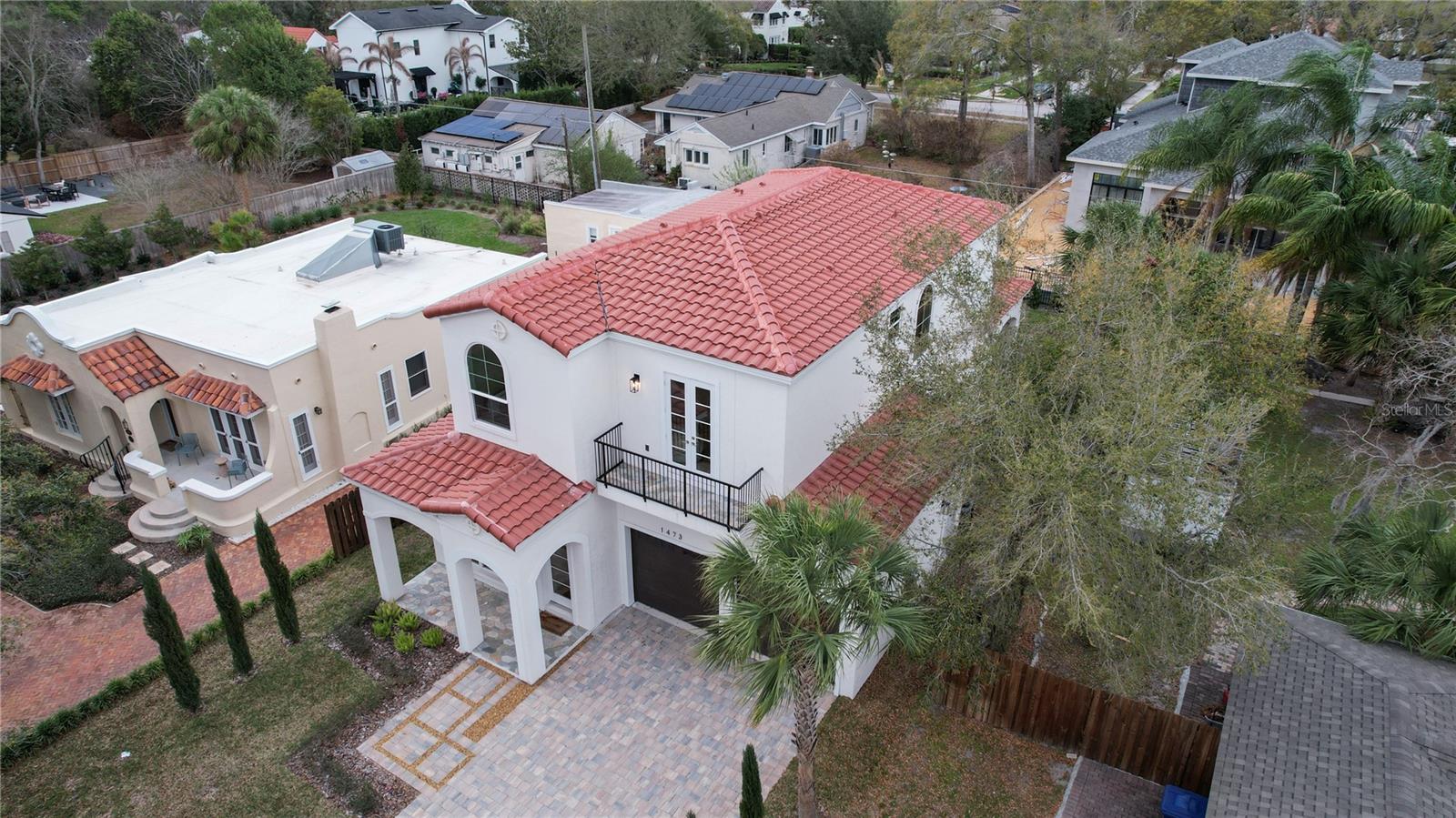 1473 Berkshire Ave Property Photo 3