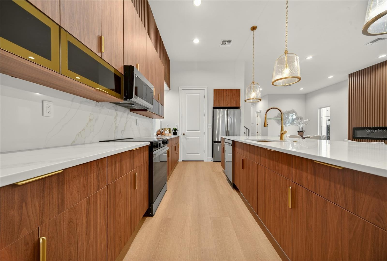 1473 Berkshire Ave Property Photo 15