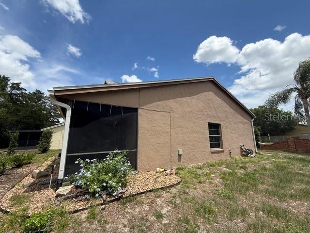 O6415100 Property Photo 3