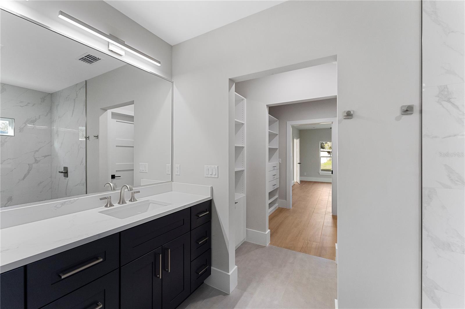 457 Riverview Ave Property Photo 37
