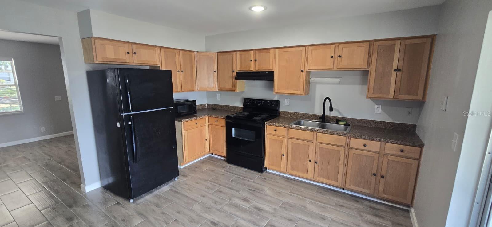 5657 Struthers Ct Property Photo 8