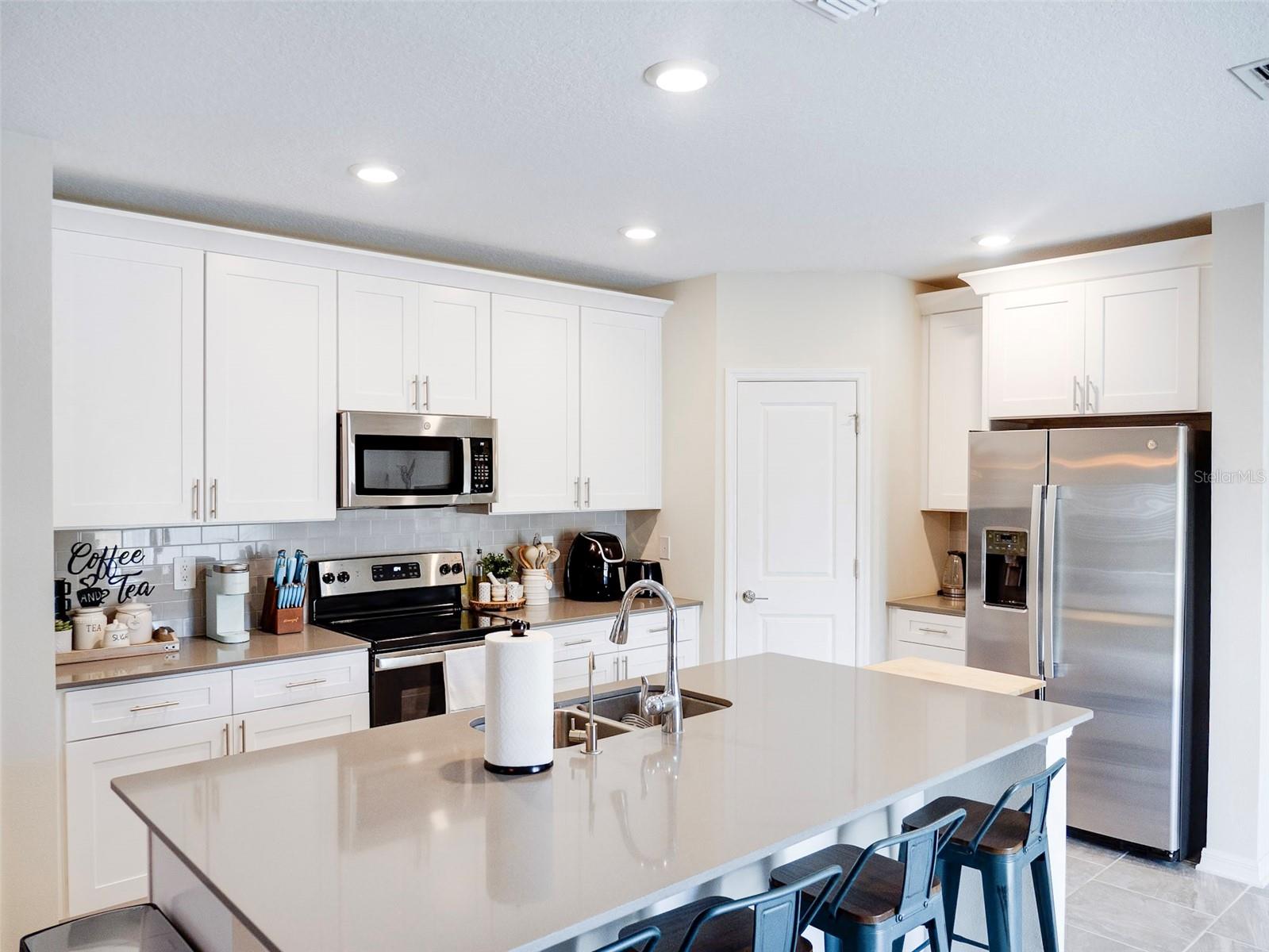 2949 Muller Oak Loop Property Photo 11