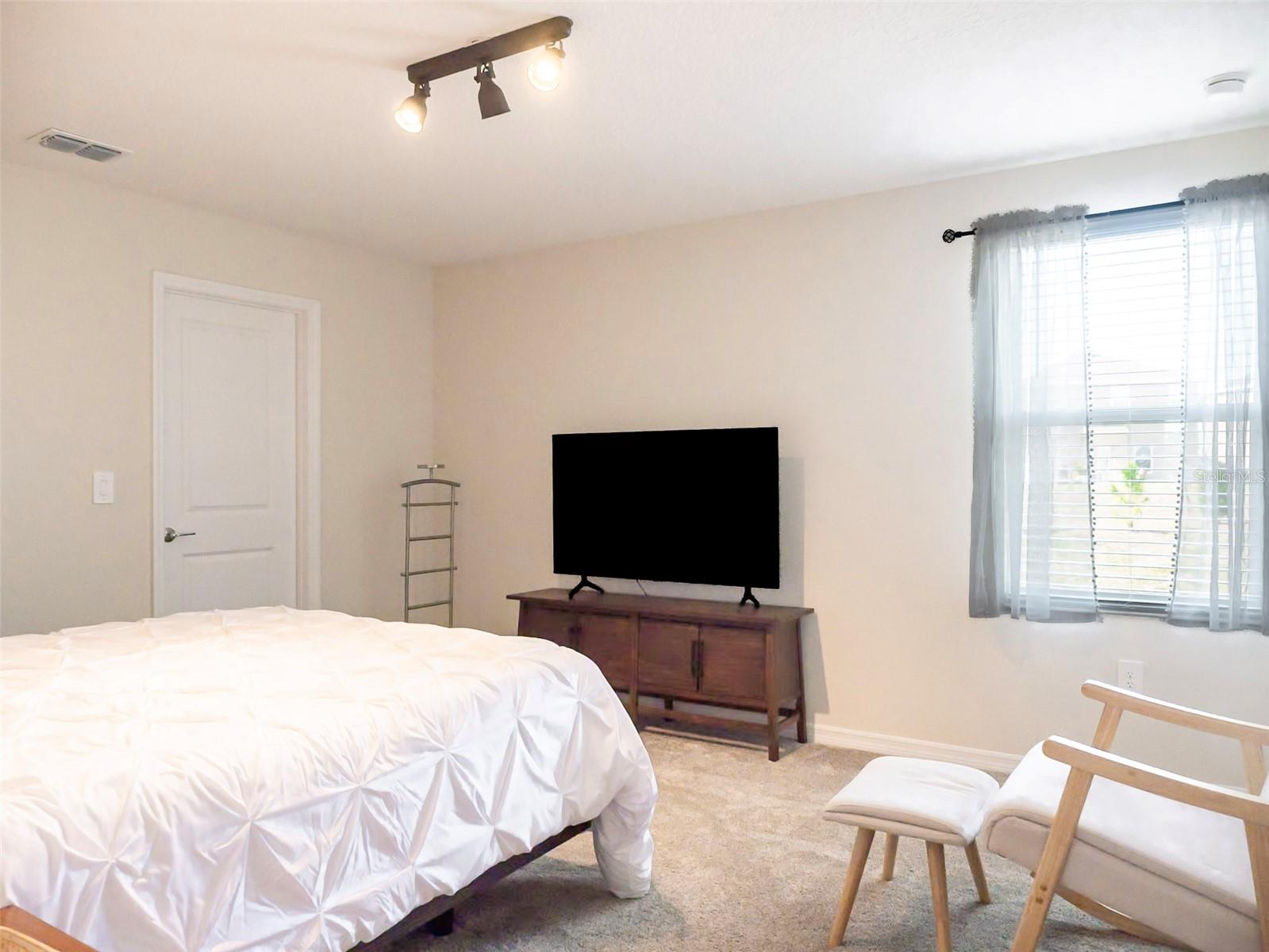 2949 Muller Oak Loop Property Photo 17