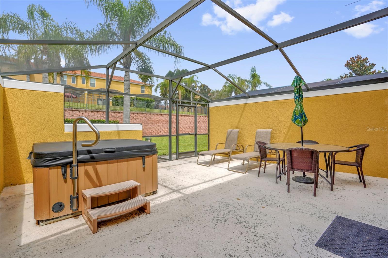 3043 White Orchid Rd Property Photo 5