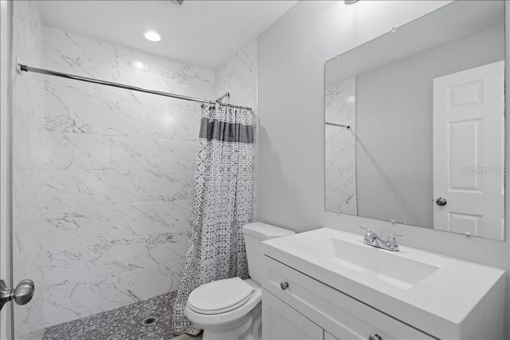 14584 20th St Property Photo 11