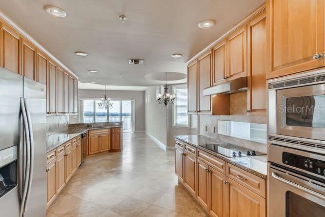 8749 The Esplanade #32 Property Photo 16