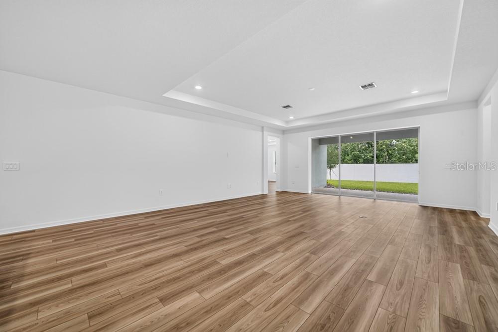 903 Ladyfish Trl Property Photo 3