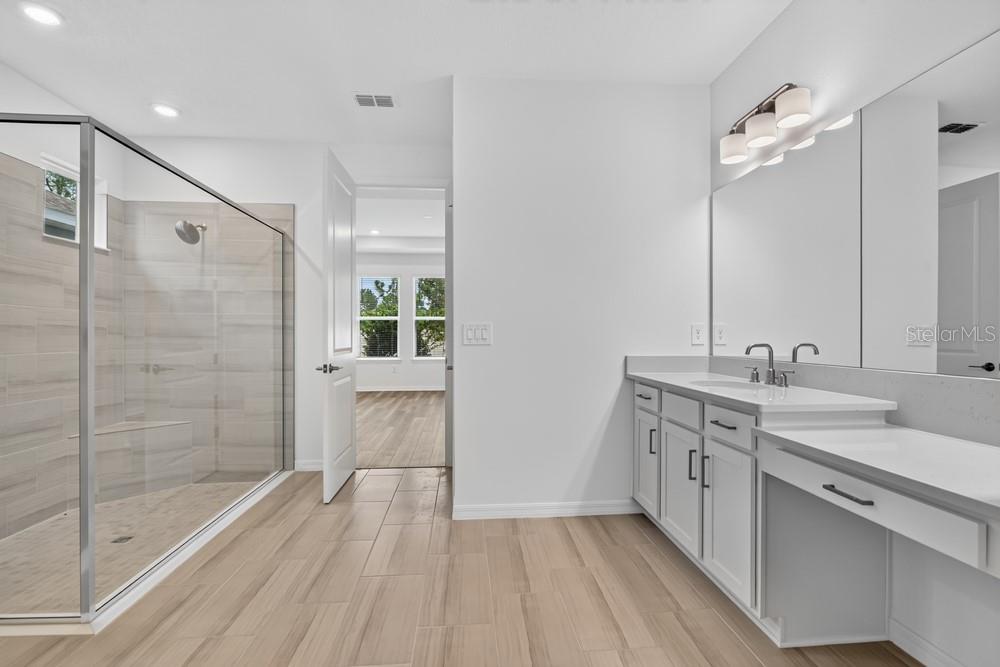 903 Ladyfish Trl Property Photo 4