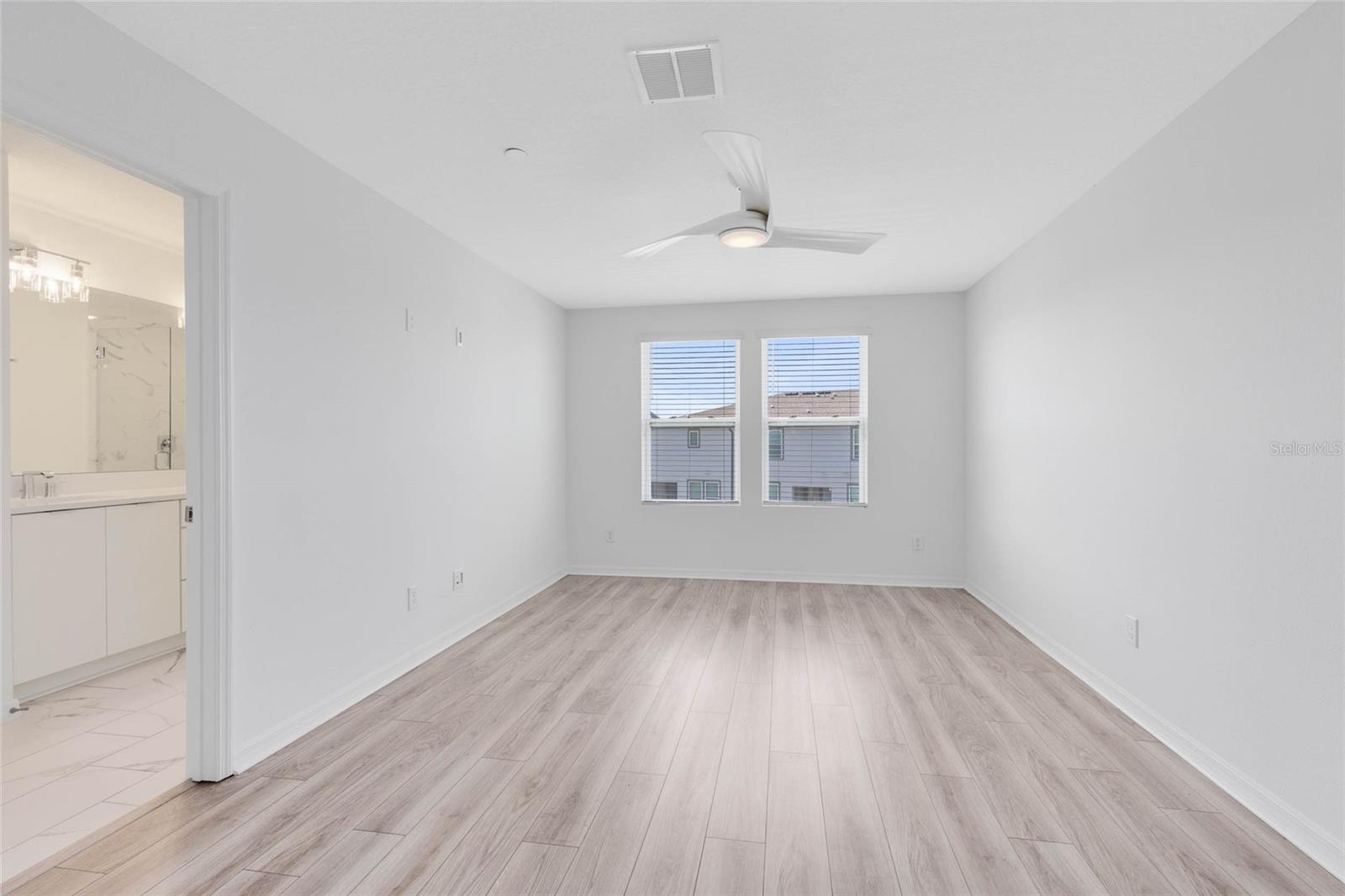 8472 Sperry St Property Photo 14