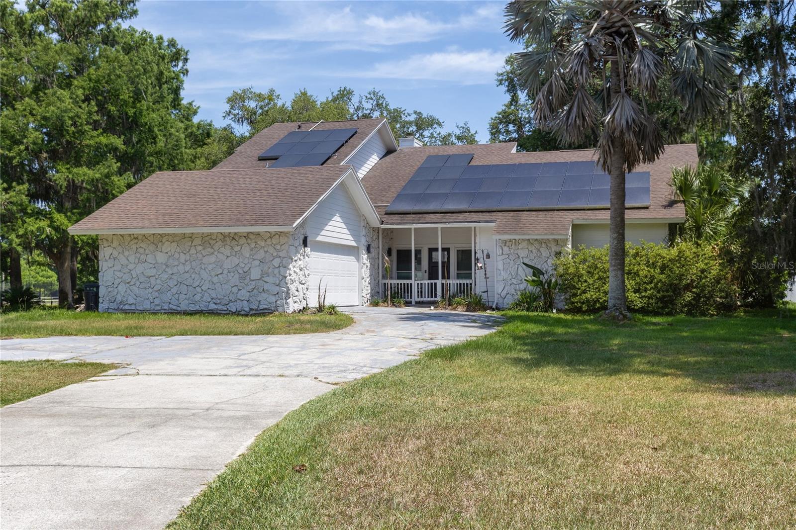 3181 Whisper Wind Dr Property Photo 1