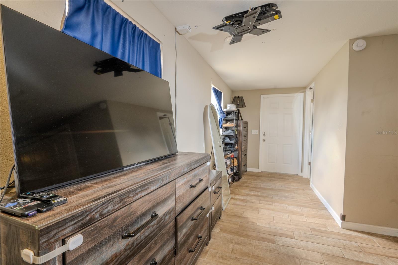 1050 Deal Ln Property Photo 7