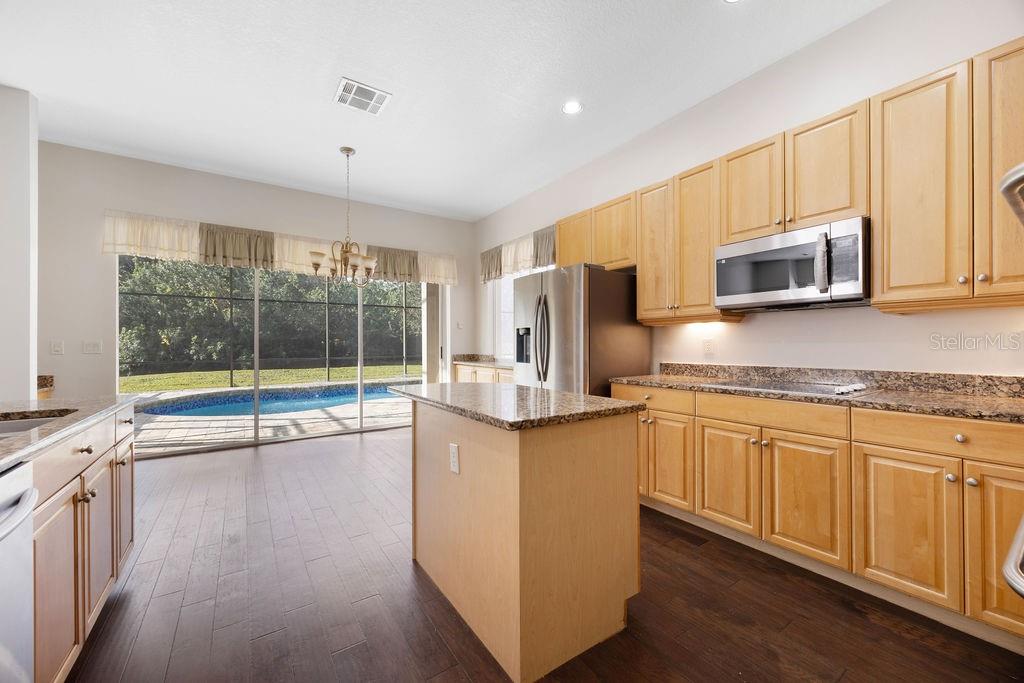 9050 Dancy Tree Ct Property Photo 11