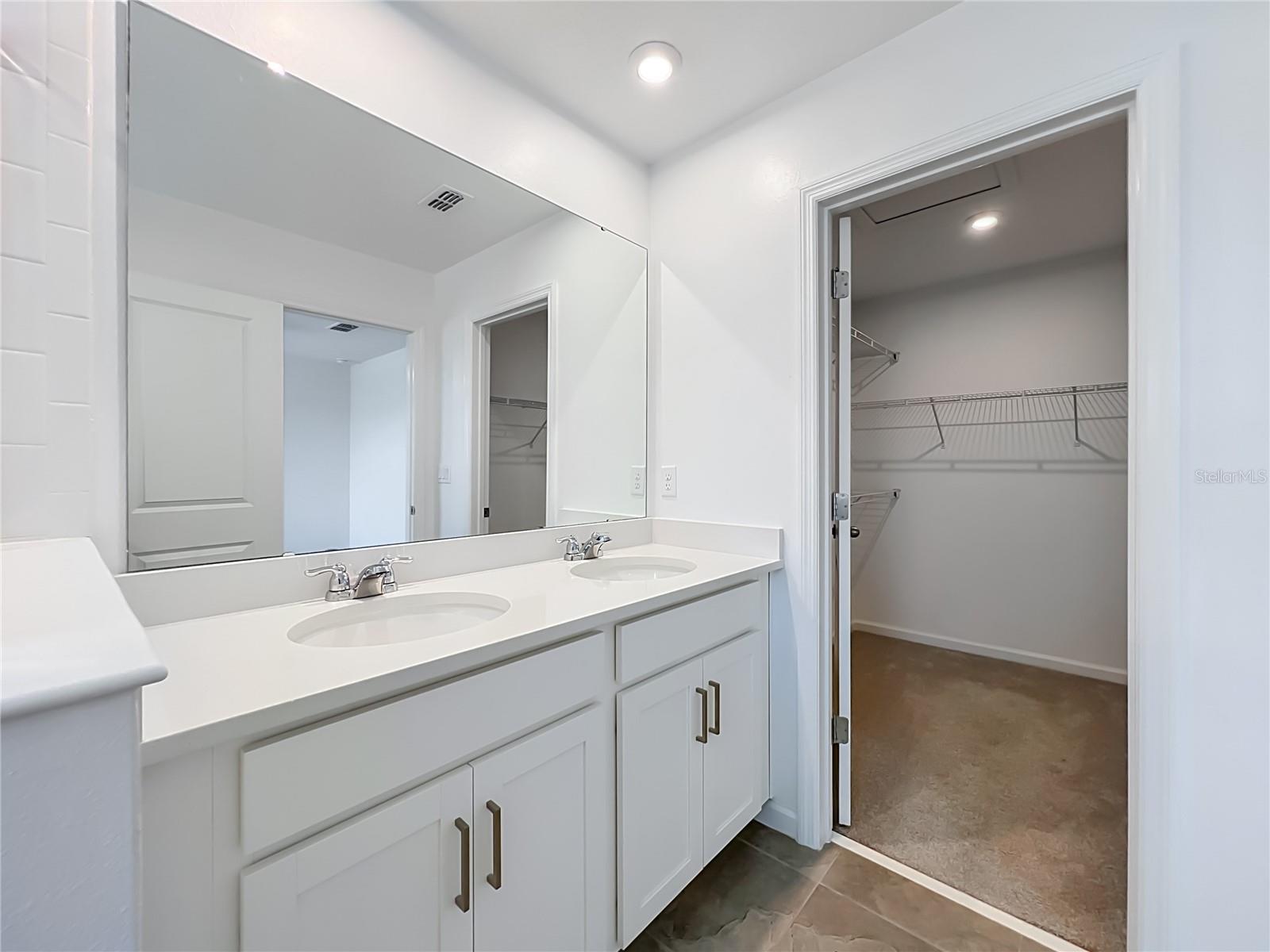 746 Spring Palms Loop Property Photo 26