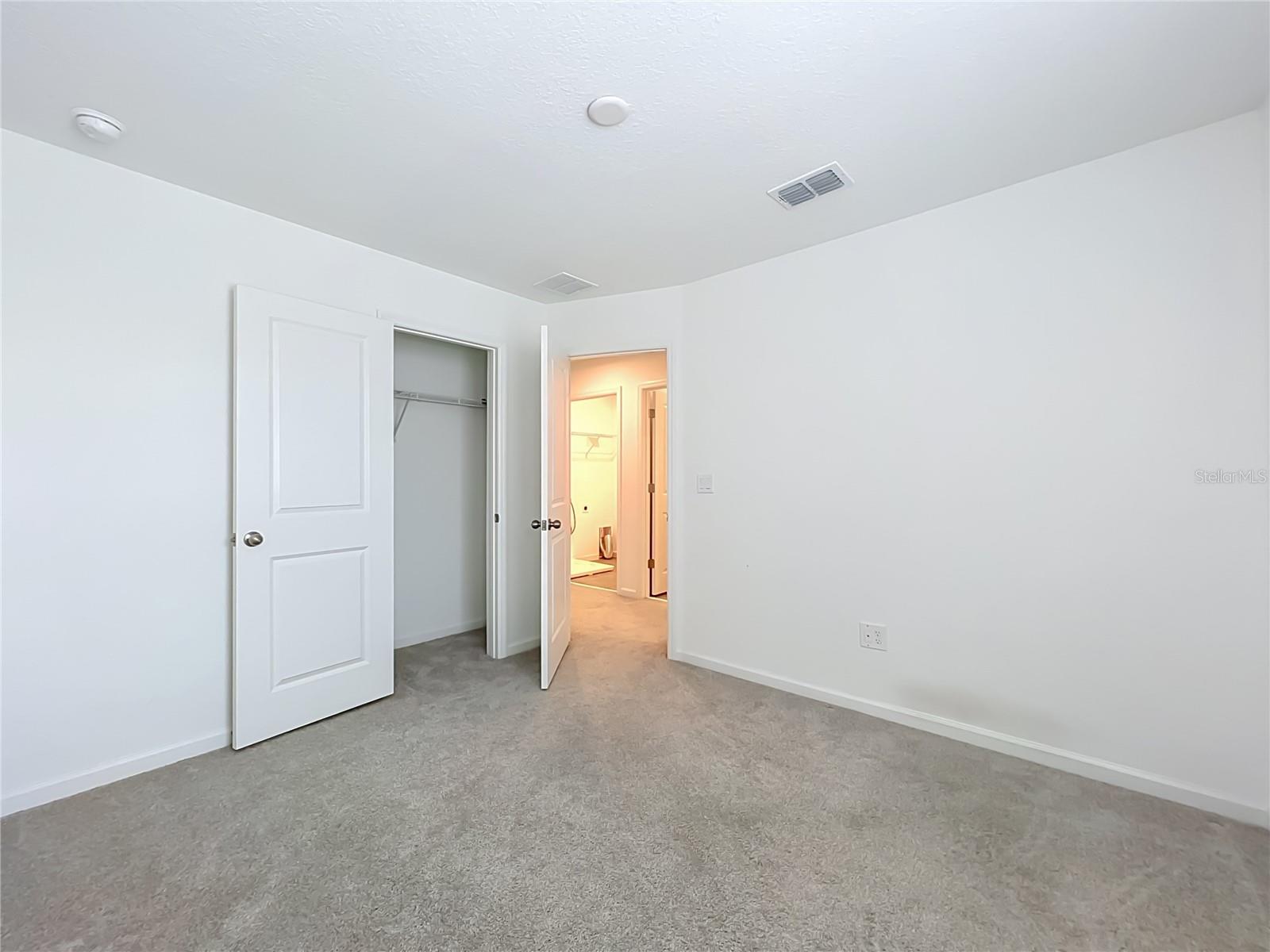 746 Spring Palms Loop Property Photo 28