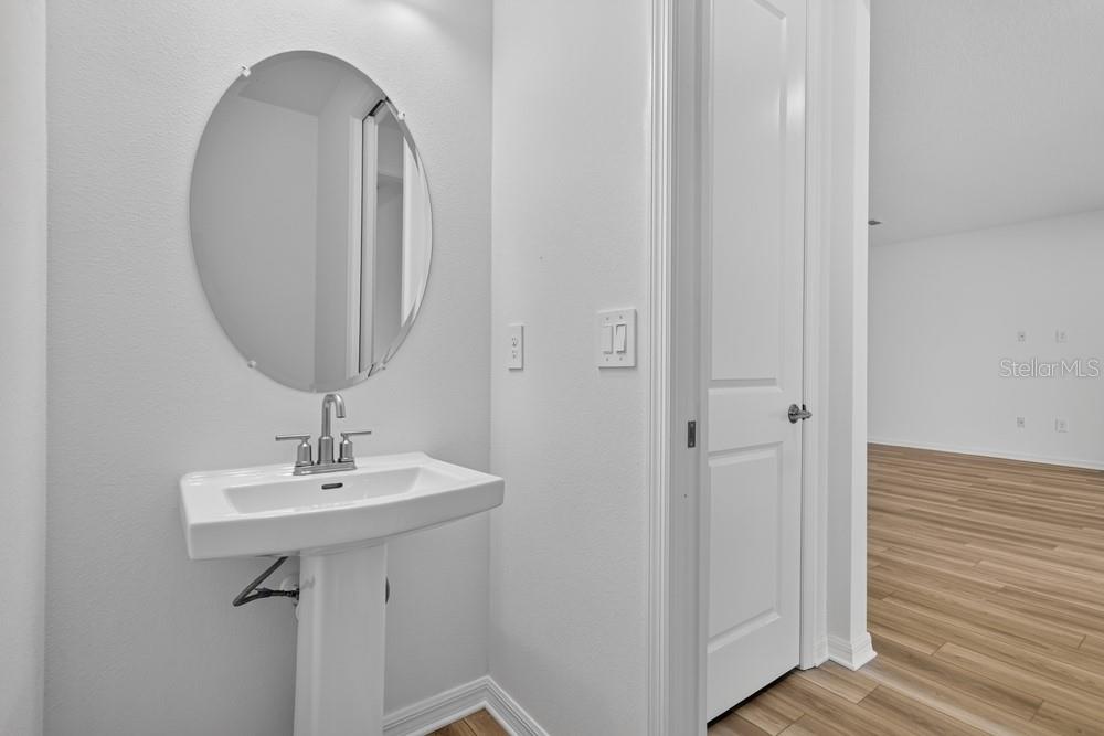 897 Ladyfish Trl Property Photo 21