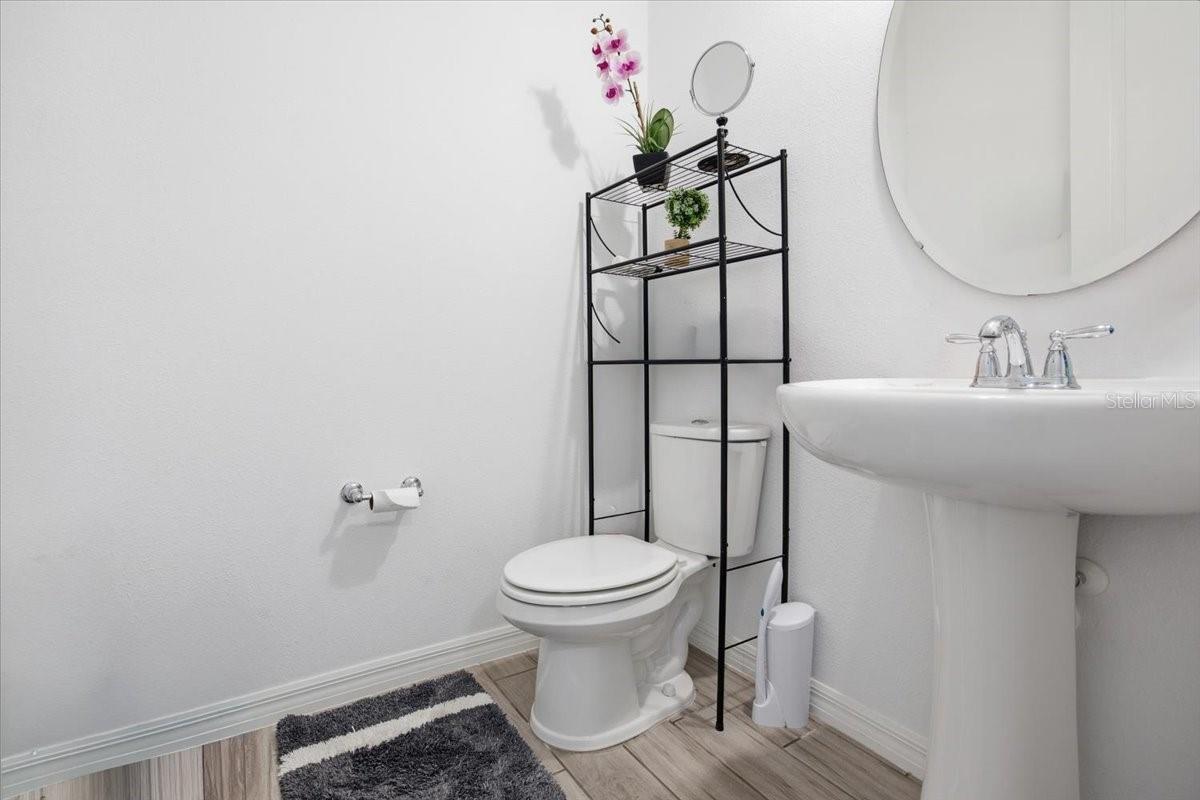 6323 Hamlin Reserve Blvd Property Photo 14