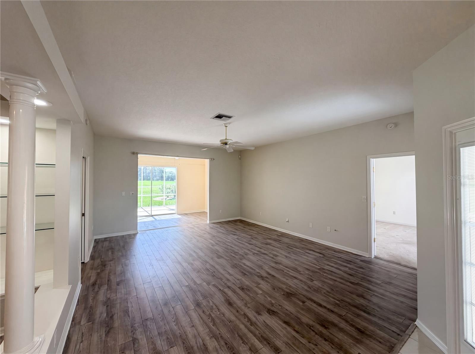 3608 Creekside Dr Property Photo 3