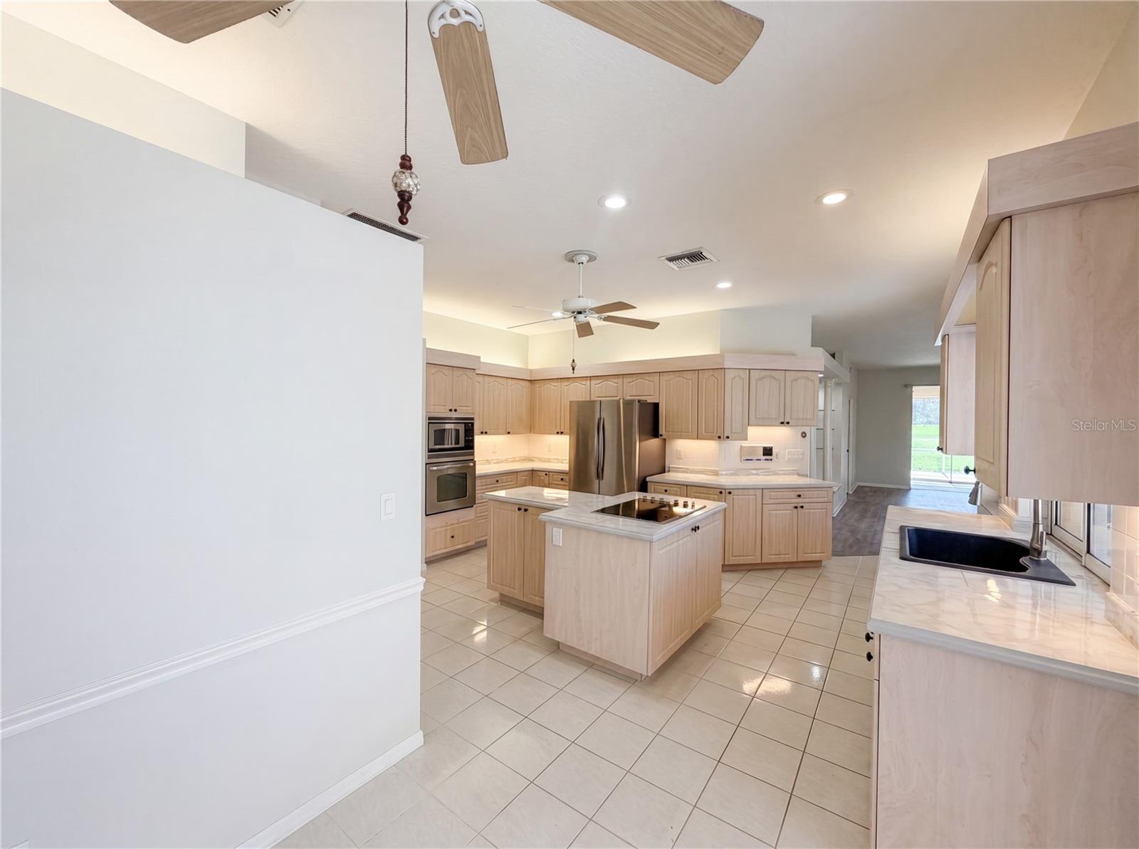 3608 Creekside Dr Property Photo 11